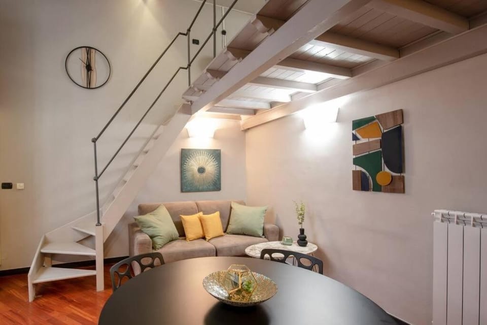 Living room, Seating area, internet