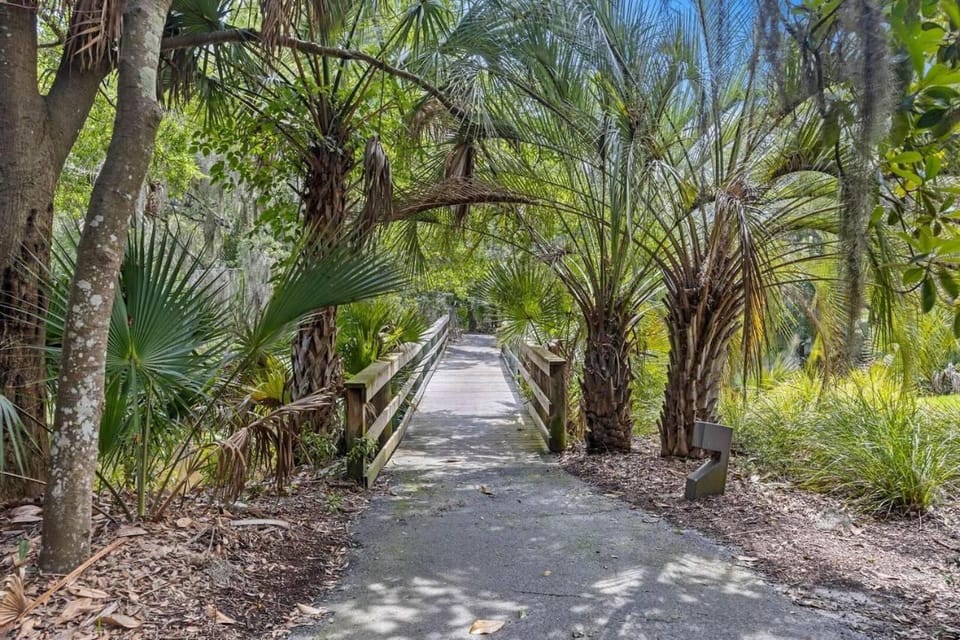 FWO1358: 1358 Fairway Oaks House in Kiawah Island