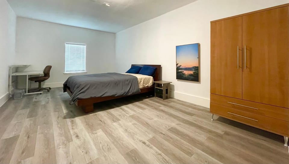 Private room in Dallas near downtown59 Vacation rental in Mesquite