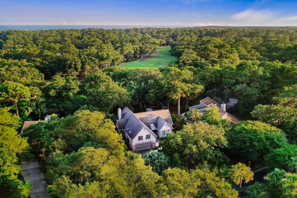 SM221: 221 Sea Marsh House in Kiawah Island