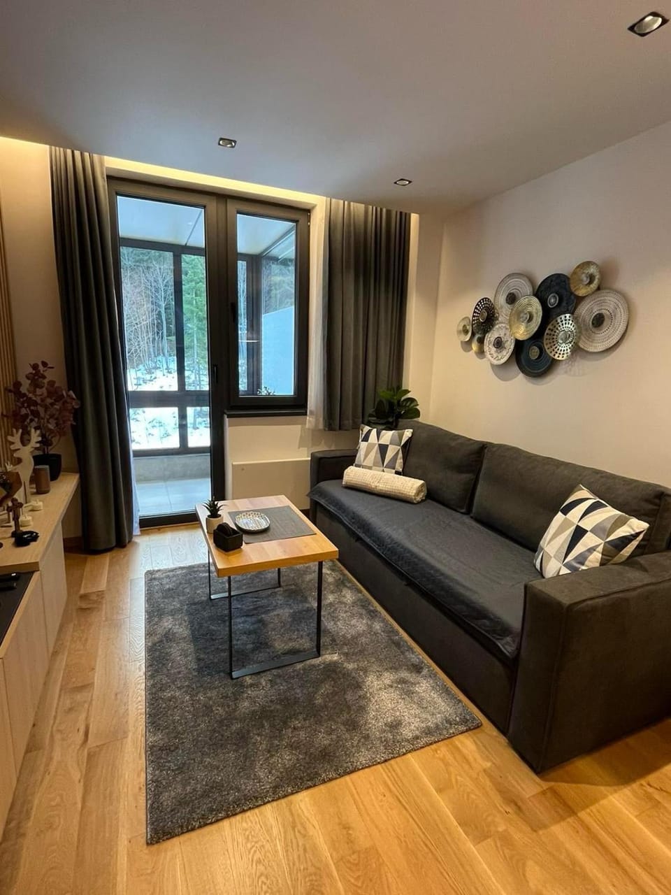 Living room, Seating area