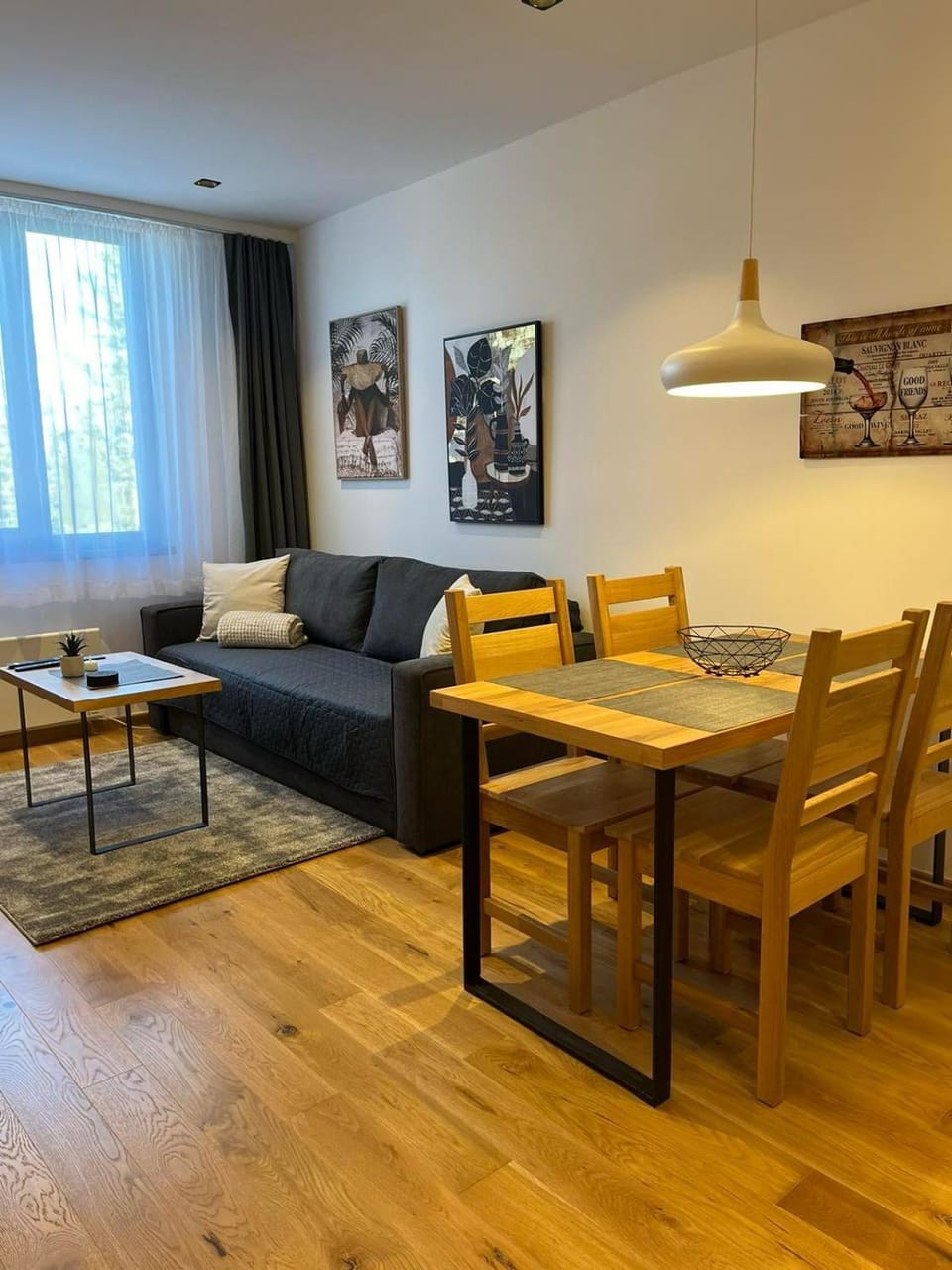 Living room, Seating area, Dining area