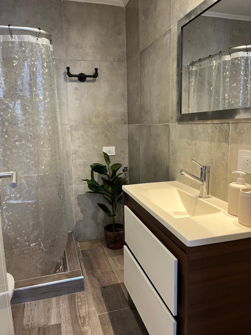 Shower, Bathroom