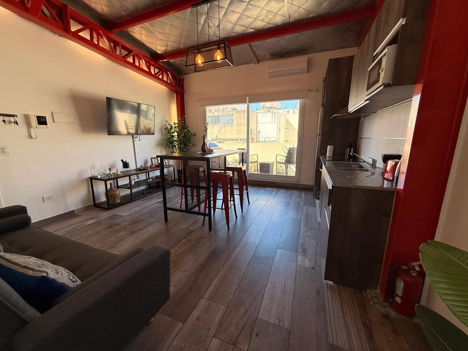 TV and multimedia, Kitchen or kitchenette, Dining area