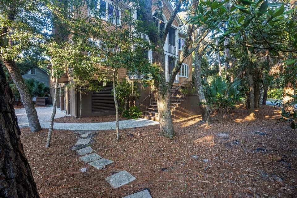 LOW374: 374 Low Oak Woods House in Kiawah Island