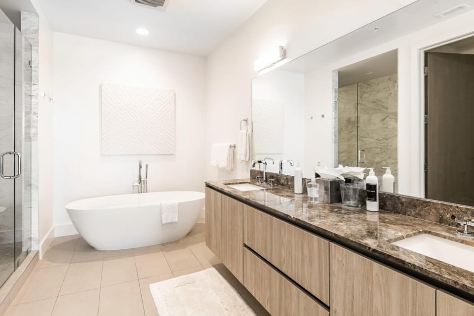 Shower, Bathroom, Bath, towels