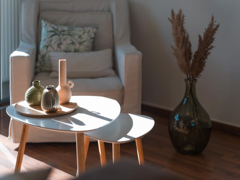 Living room, Decorative detail, Seating area