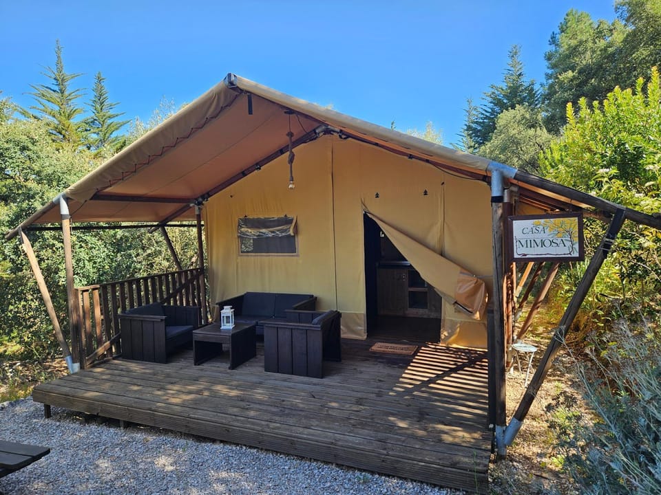 Refúgio da Cigarra Campground/ 
RV Resort in Santarém District, Portugal
