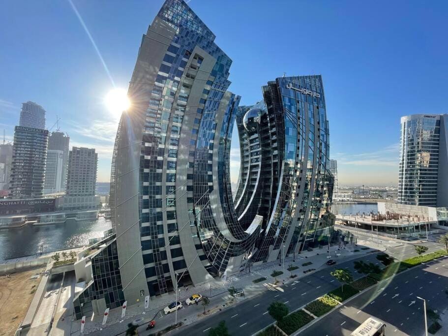 Nearby landmark, Day, City view
