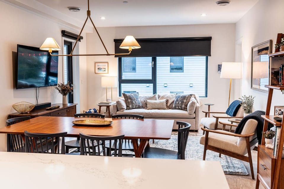 Powder Pines Retreat by Revelstoke Vacations Apartment in Revelstoke