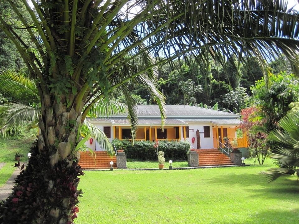 Property building, Garden