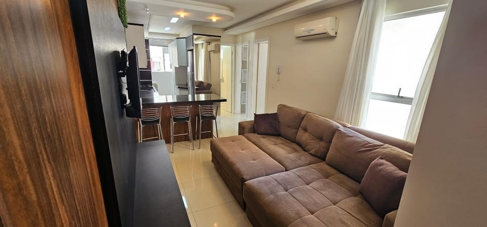 TV and multimedia, Living room, Dining area, air conditioner