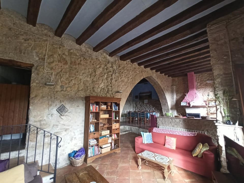 Communal lounge/ TV room