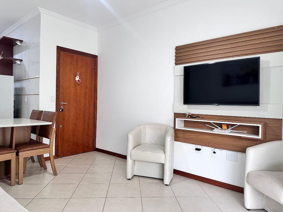 B915 - Apartamento 2 quartos em cond. com piscina Apartment in Bombinhas