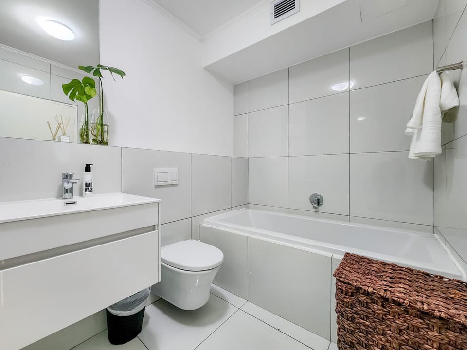 Toilet, Bathroom, Bath, towels