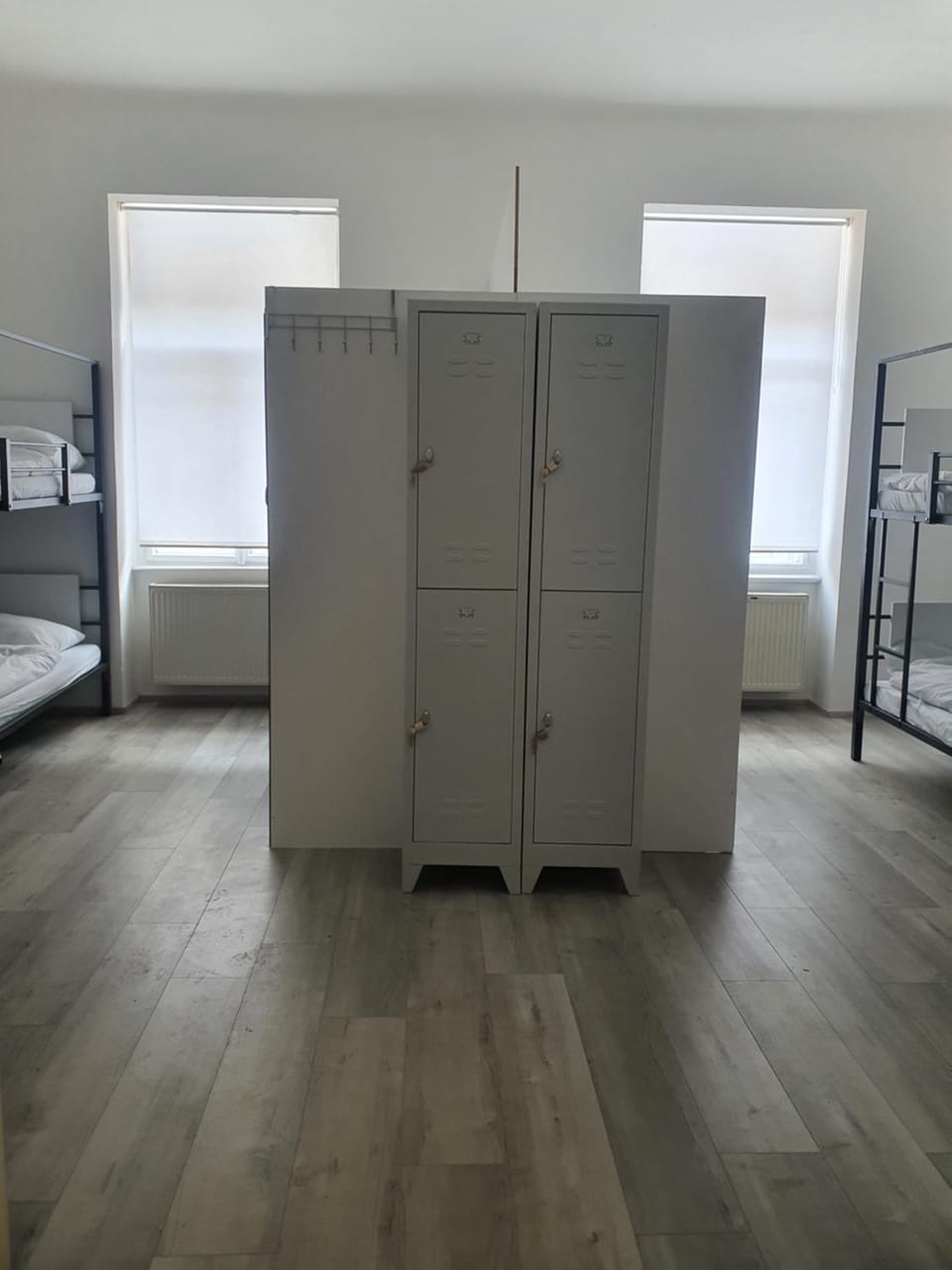 Bed, Bedroom, microwave, wardrobe