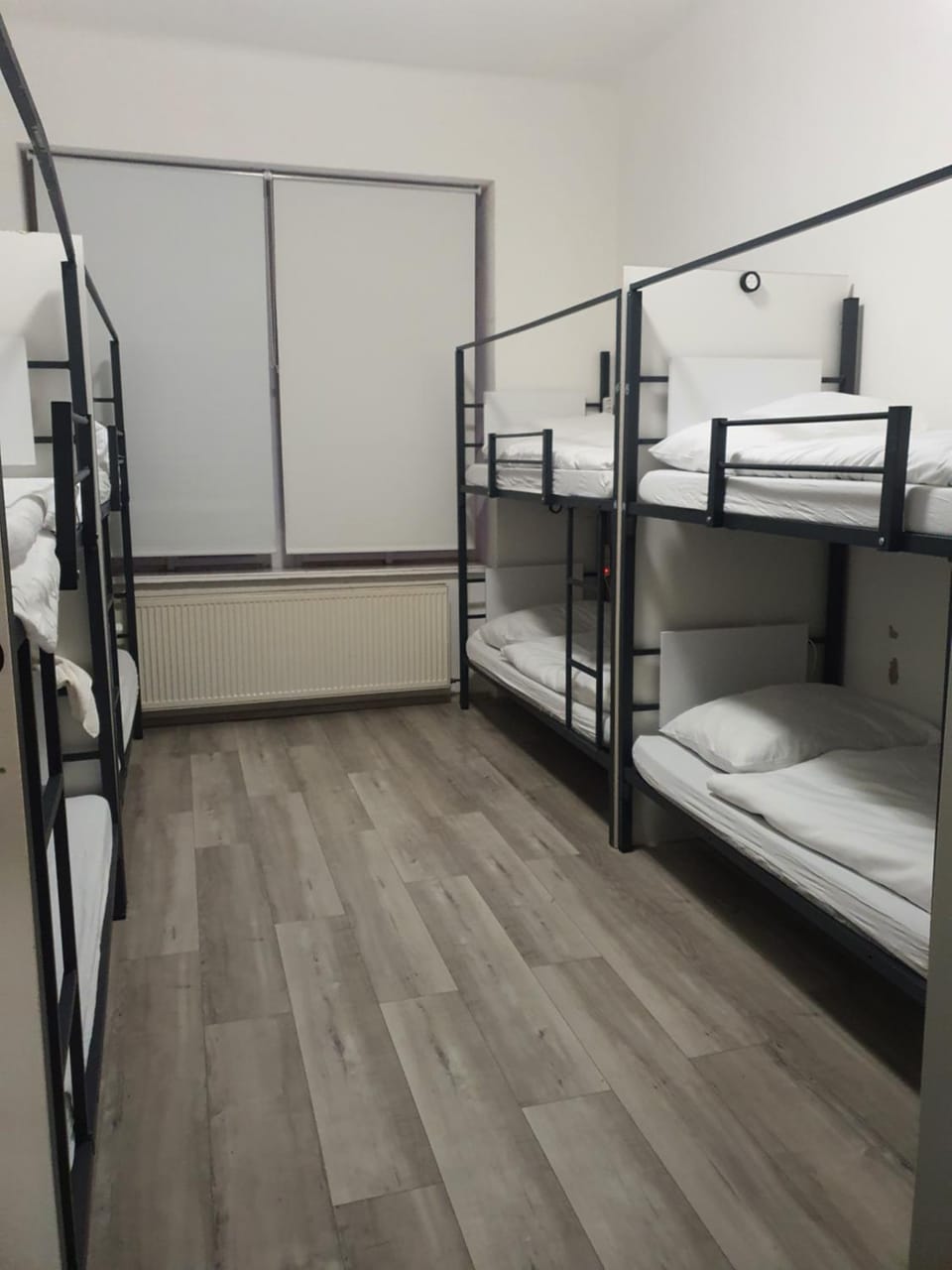 Bed, bunk bed
