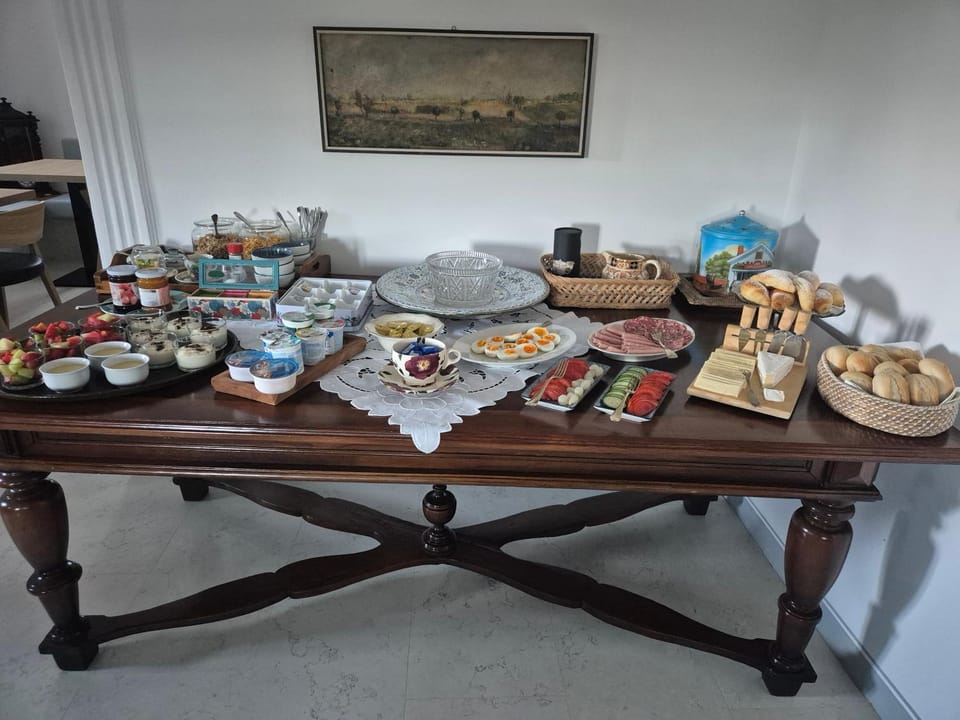 Food and drinks, Food, Breakfast