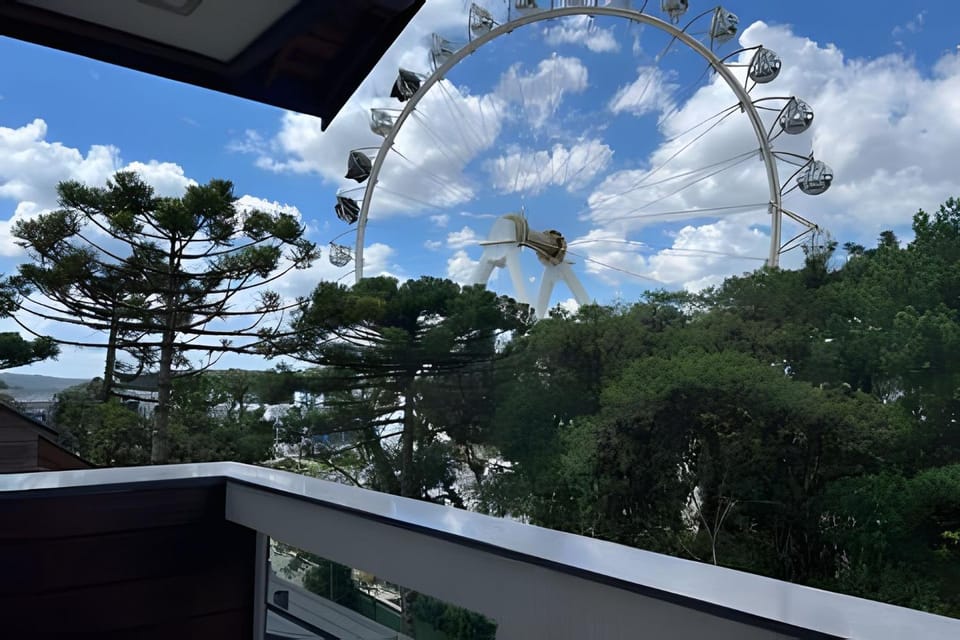 Ao lado da roda gigante, apt de alto padrao Apartment in Canela