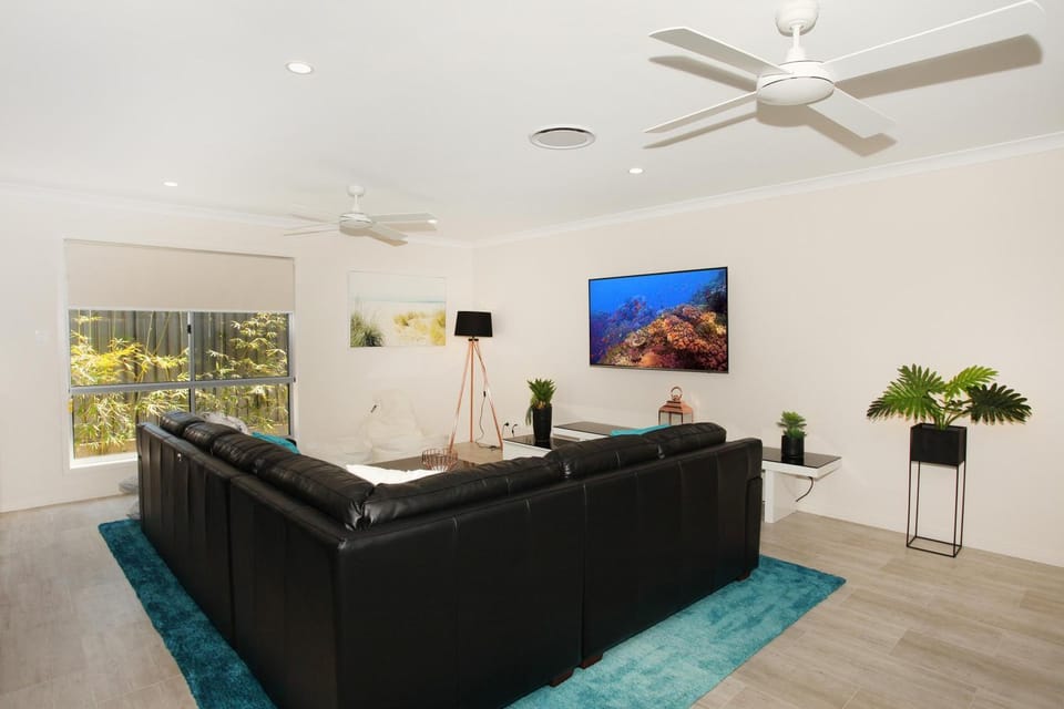 Mooloolaba Holiday Home House in Sunshine Coast