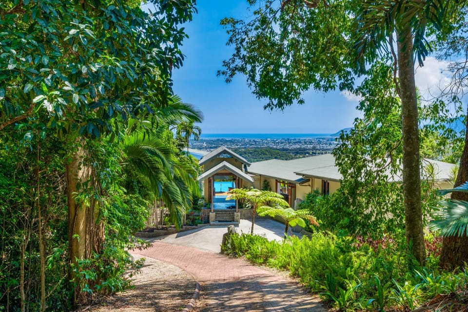 Day, Natural landscape, Garden, Garden view, Mountain view