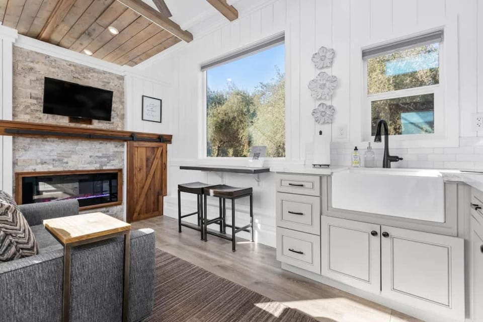 Tiny Home | Lewis Ranch 1 House in Sierra Nevada