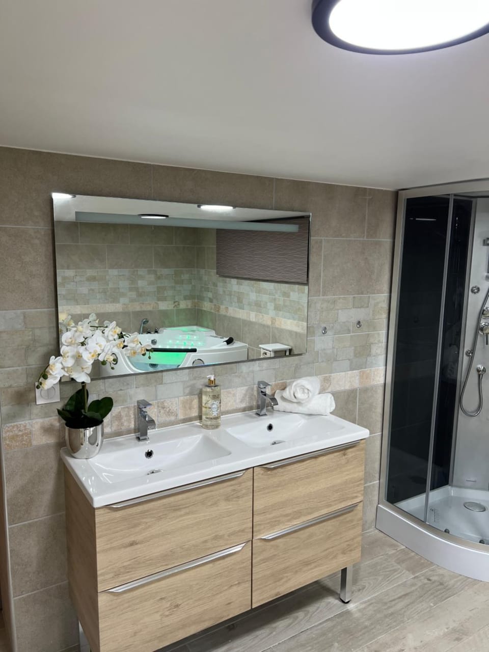 Lusyana Villa in Brittany