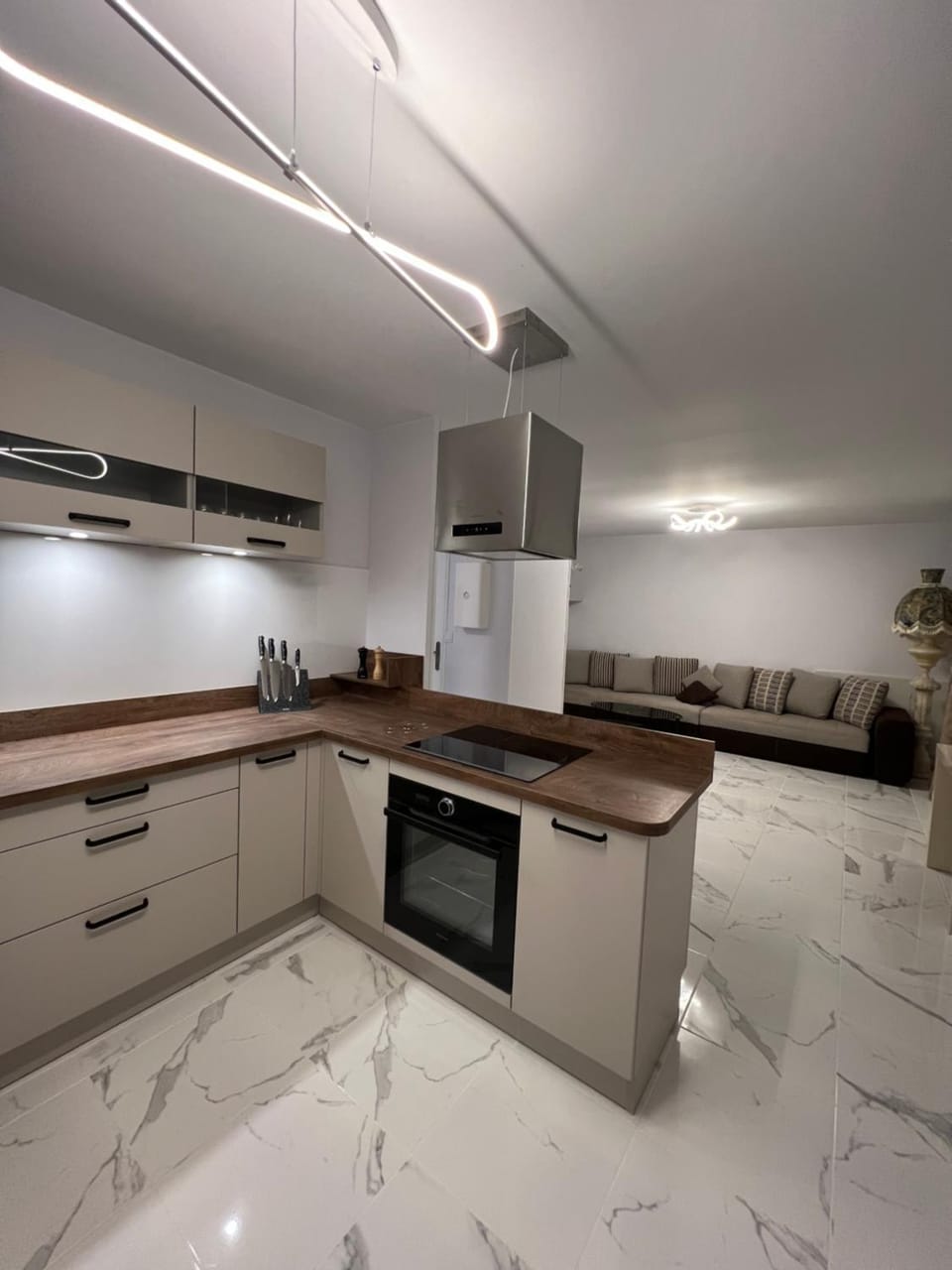 Lusyana Villa in Brittany