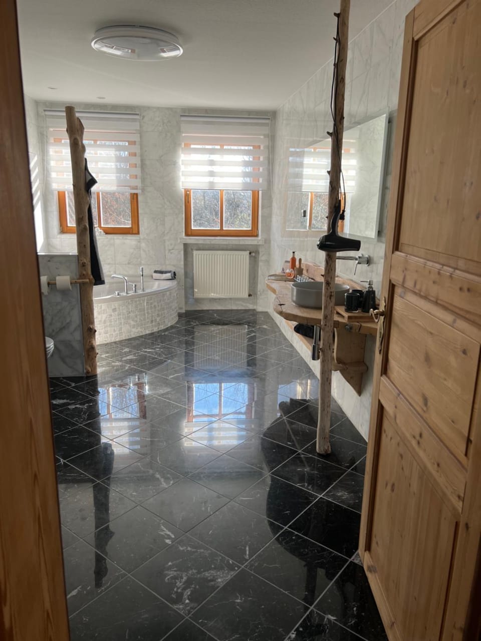 Bathroom, Bath