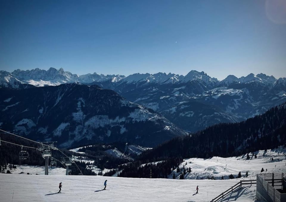 Dolomiti Haus Pampeago Sci e Trekking Impianti a 1 minuto Apartment in Trentino-South Tyrol