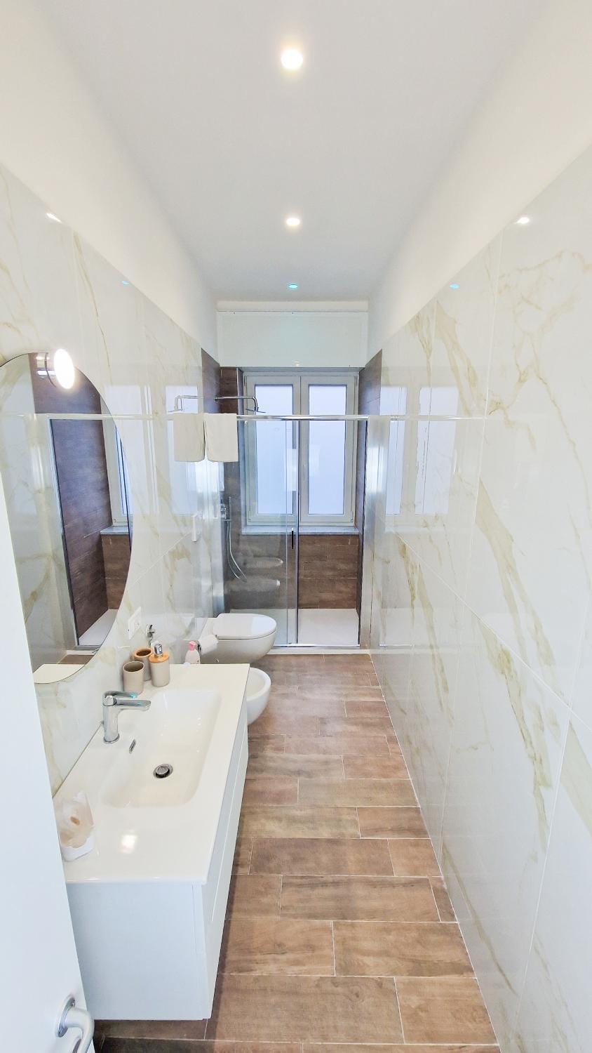 Shower, Bathroom