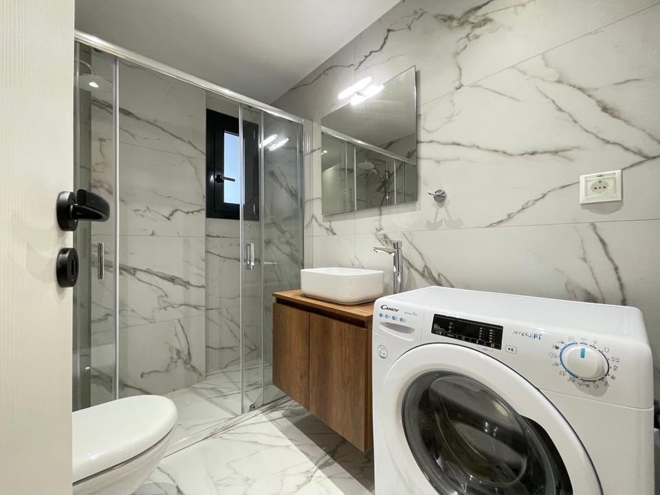 Athenean Gem near Athens Metro Mall Apartment in South Athens