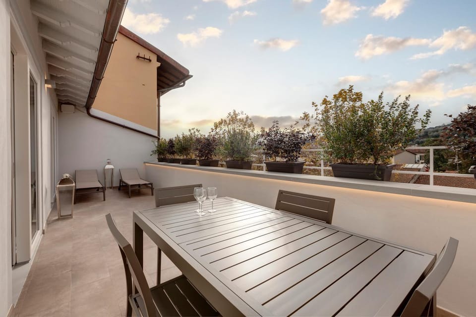 View (from property/room), Balcony/Terrace