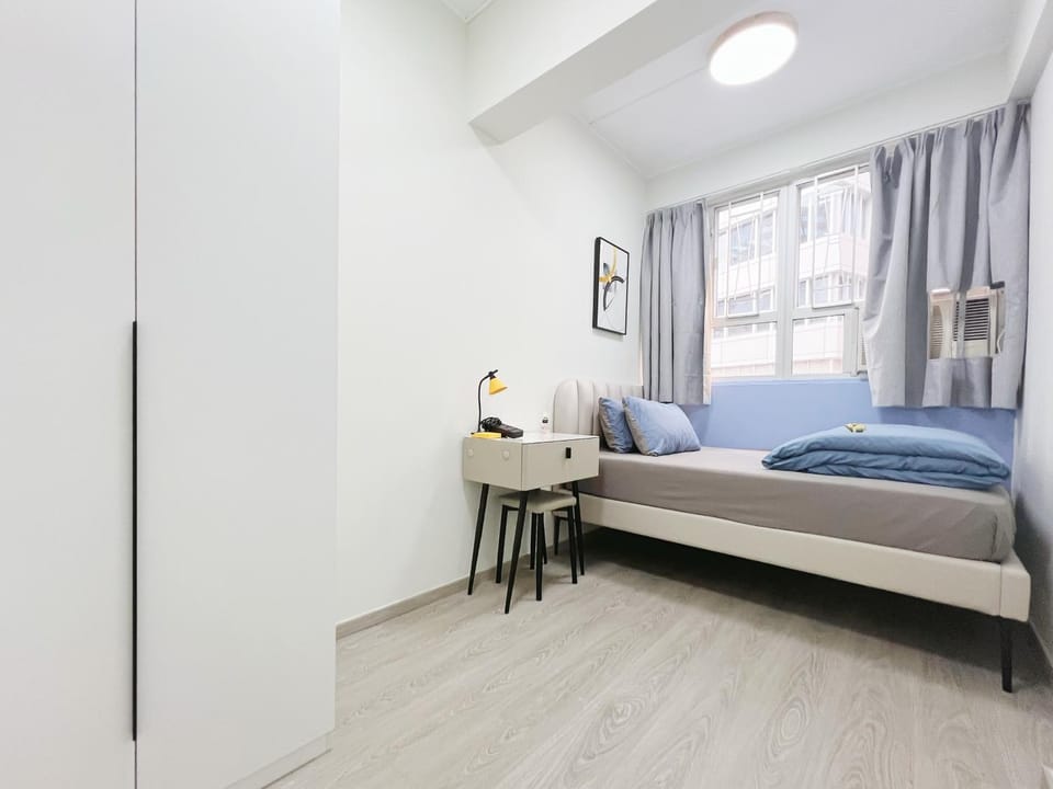 Bed, Bedroom, wardrobe