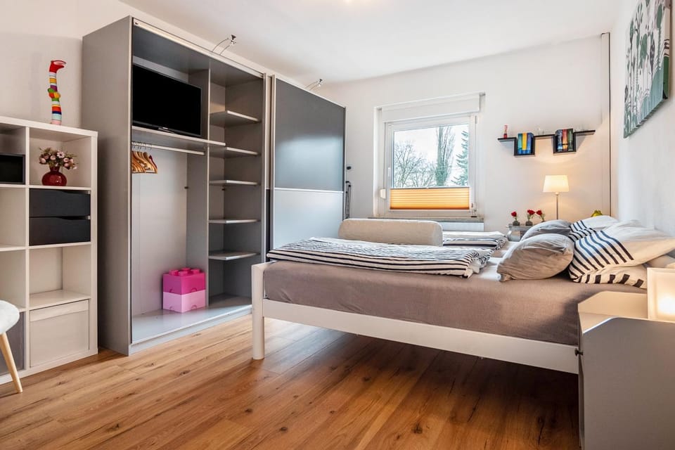 Living room, Bedroom