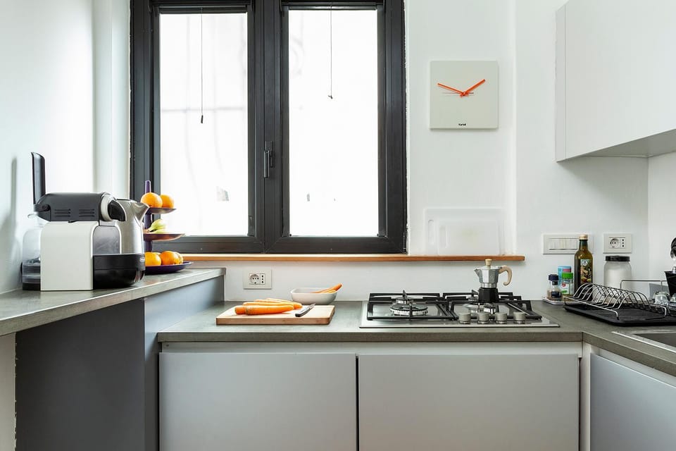 Coffee/tea facilities, kitchen