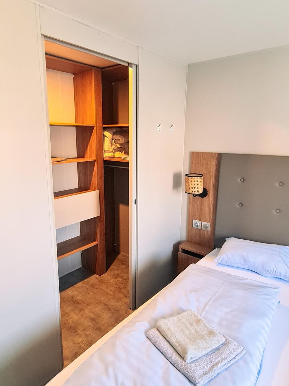 Bed, Photo of the whole room, Bedroom, towels, wardrobe