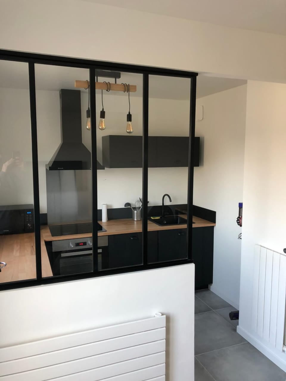 Kitchen or kitchenette