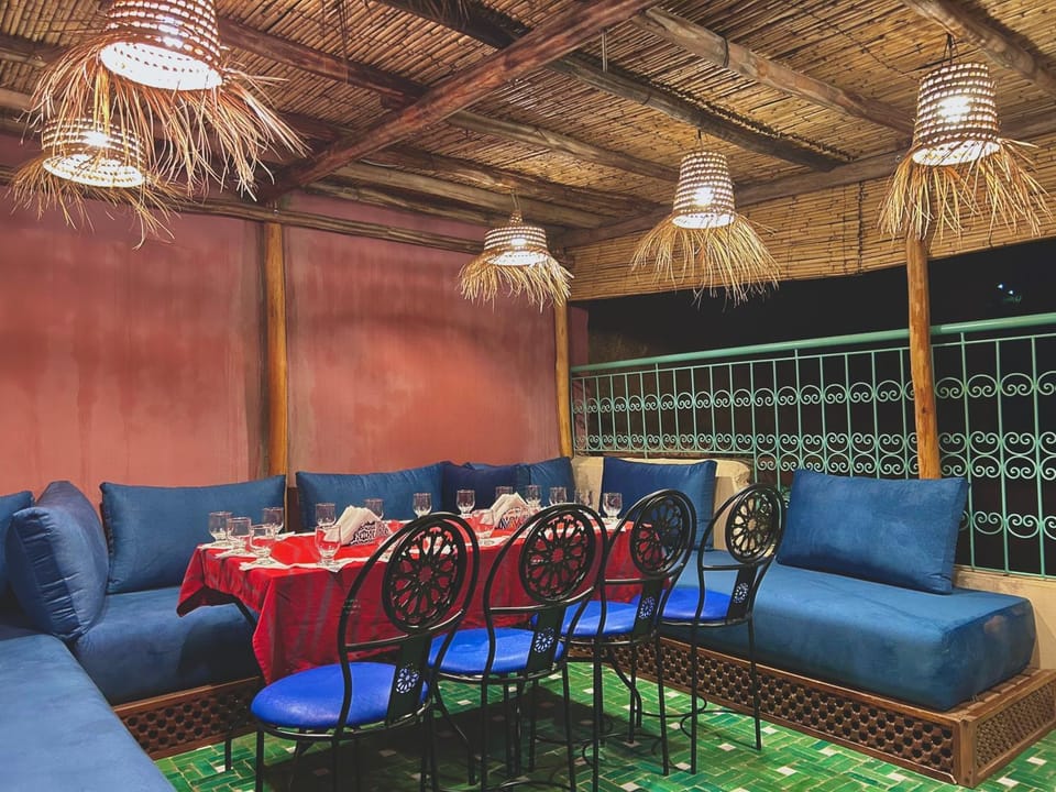 Patio, Restaurant/places to eat, Internal: Not applicable to any particular room