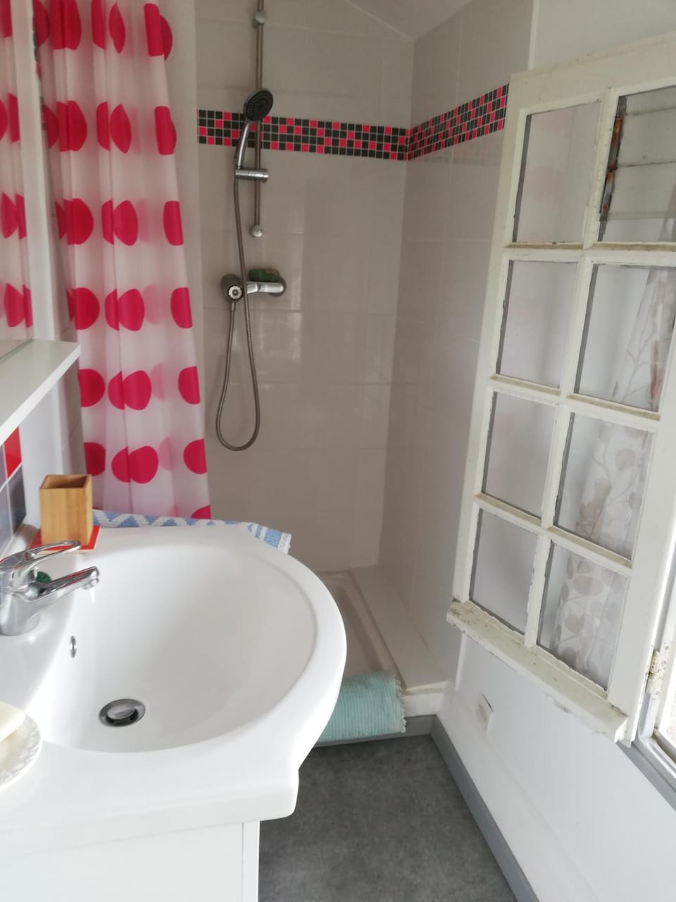 Shower, Bathroom