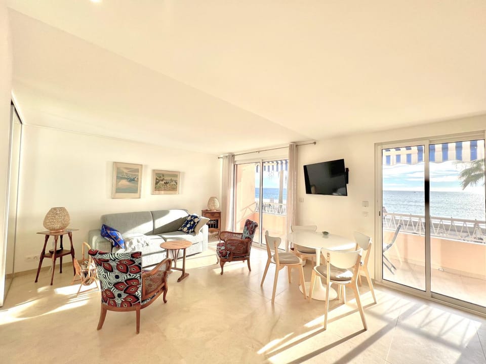 TV and multimedia, View (from property/room), Living room