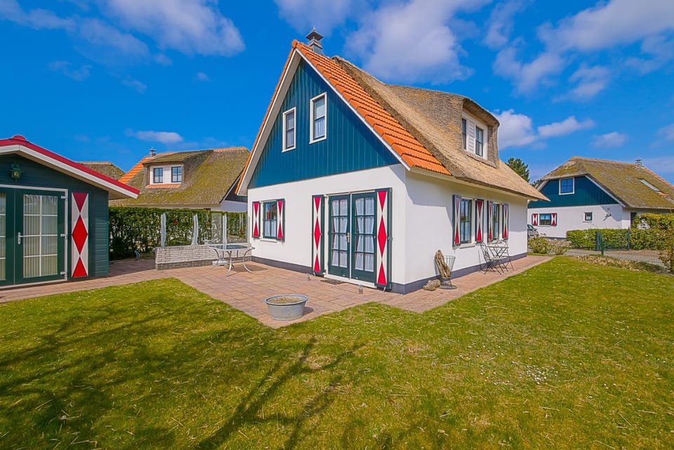 Villa Schaut - Villapark De Buitenplaats Callantsoog aan Zee House in Callantsoog