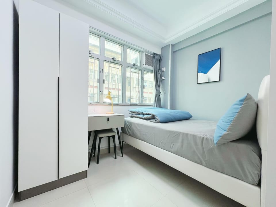 Bed, Bedroom