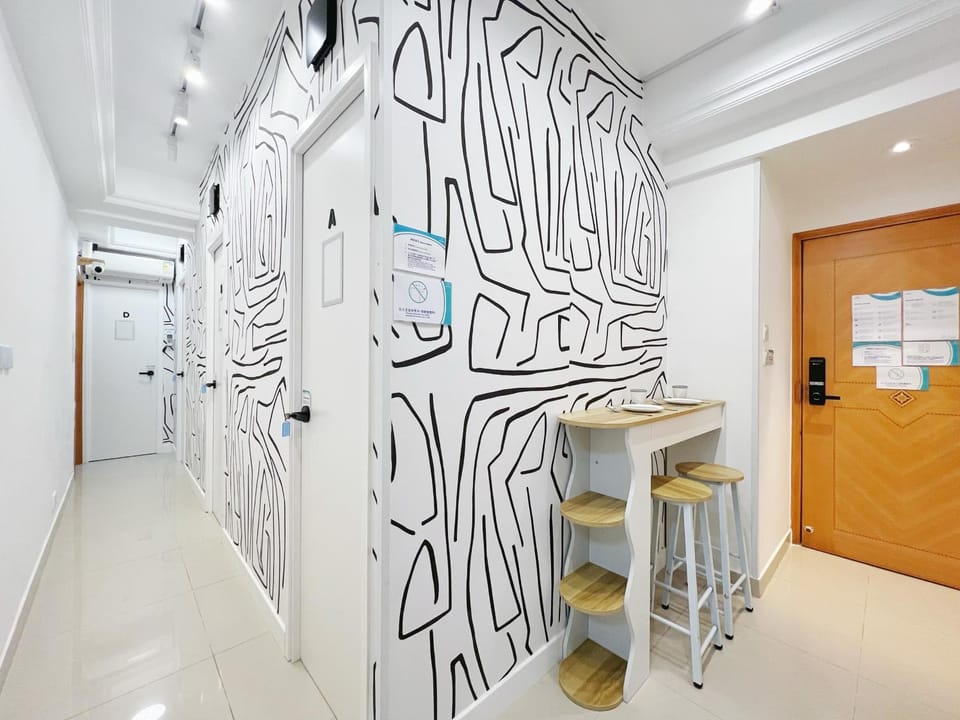 Student Accommodation - 26 Man Yuen Street Hostel in Hong Kong