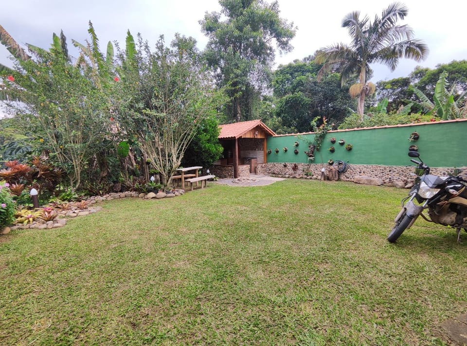 BBQ facilities, Garden