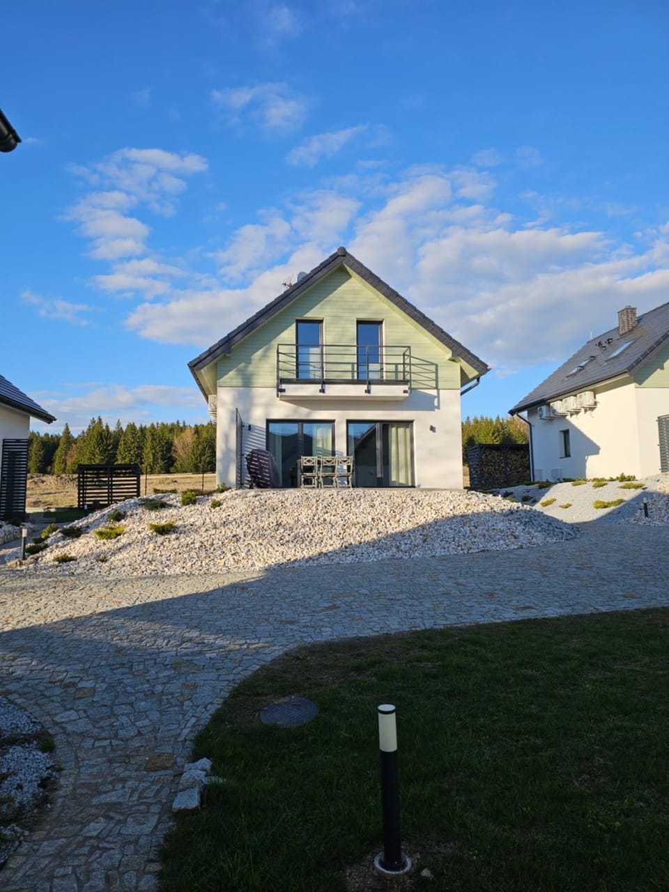 All Season Lasówka - Klimatyzowana Willa do 10 osób z widokiem na góry, Sauna opalana drewnem, Jacuzzi 4km do Zieleniec SKI Arena Villa in Lower Silesian Voivodeship