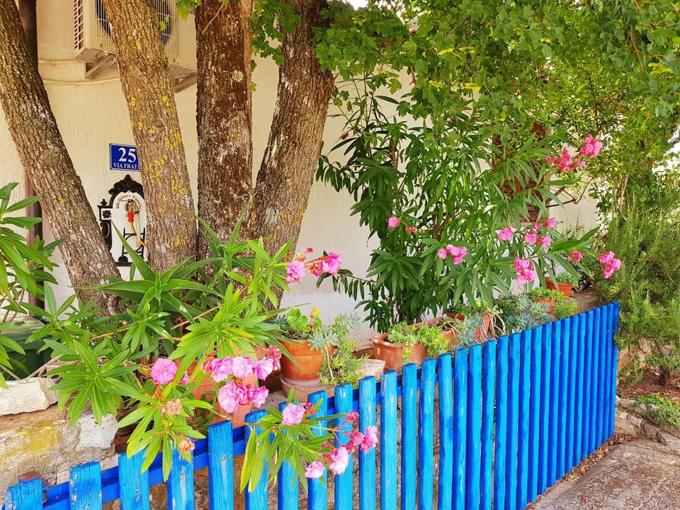 Property building, Garden