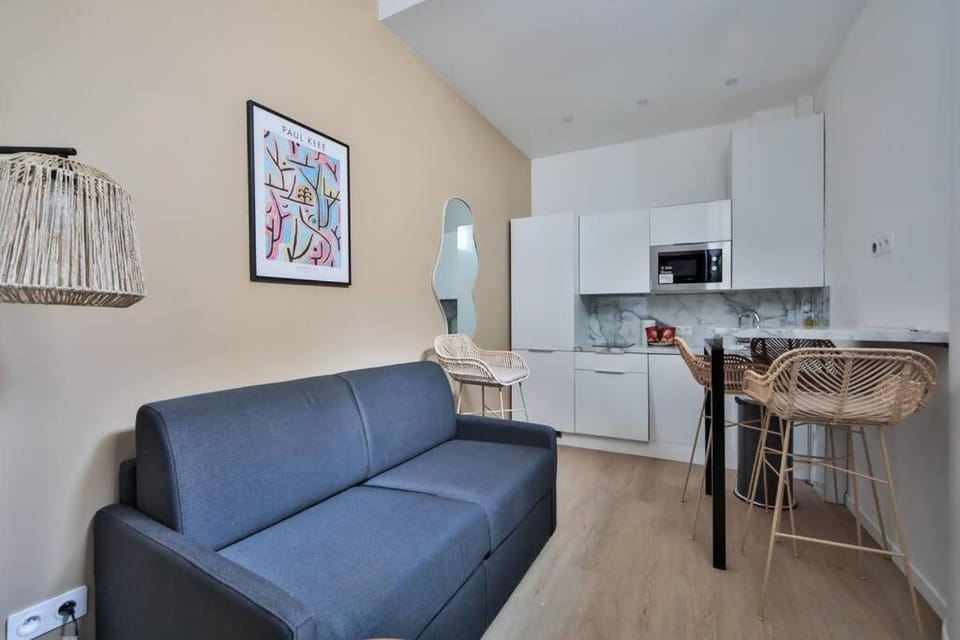 0#Appart 4Pers#1 Bedroom#Paris 15#Commerce#AC Apartment in Paris