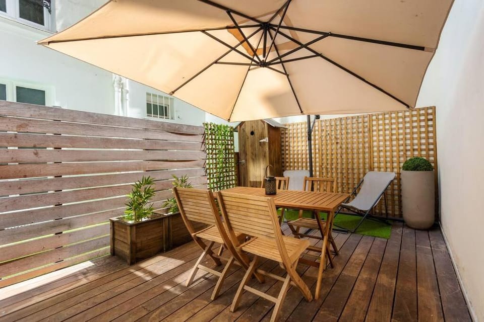 Special! 500m to Eiffel Tower: Duplex with terrace Apartment in Paris