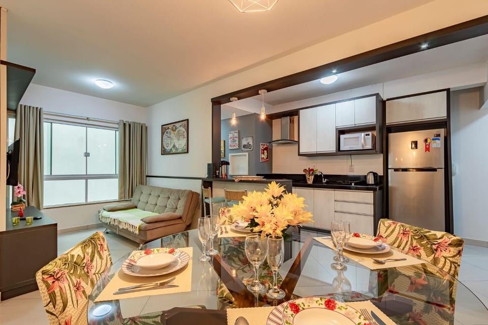 Dining area, Dinner